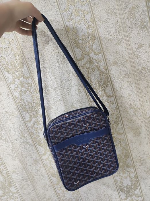 Сумка гоярд через плечо