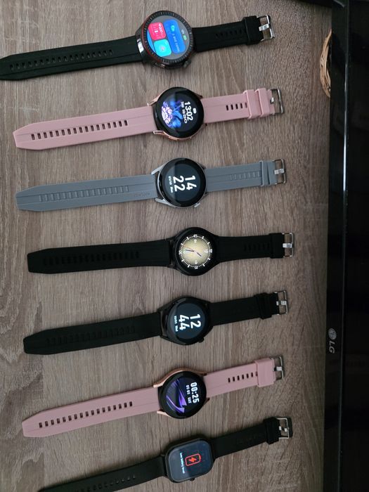 Vand ceas smart 150 Ron sunt noi noute in cutie