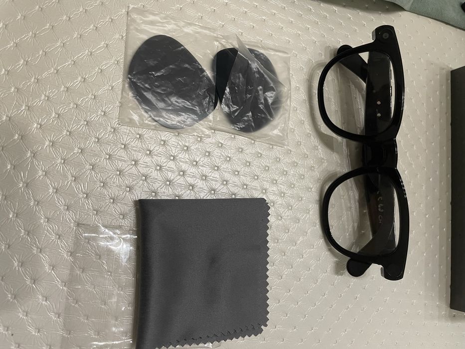 Умные очки с камерой + переводчиком + ИИ ассистентом (GPT-4)