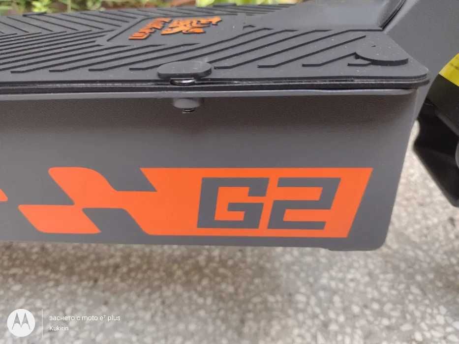 Продавам Kukirin G2 2025 нова електрическа тротинетка на 95 км