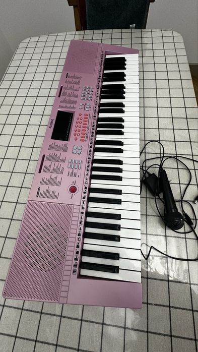 Музыкальный инструмент Attivio Синтезатор с микрофоном