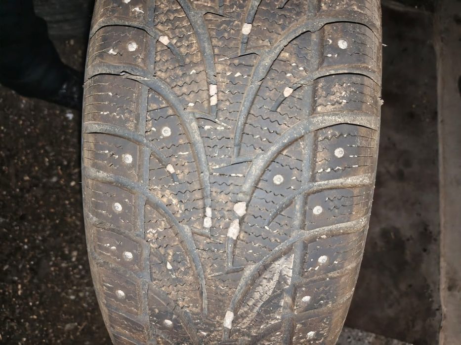 Продам шины зимние