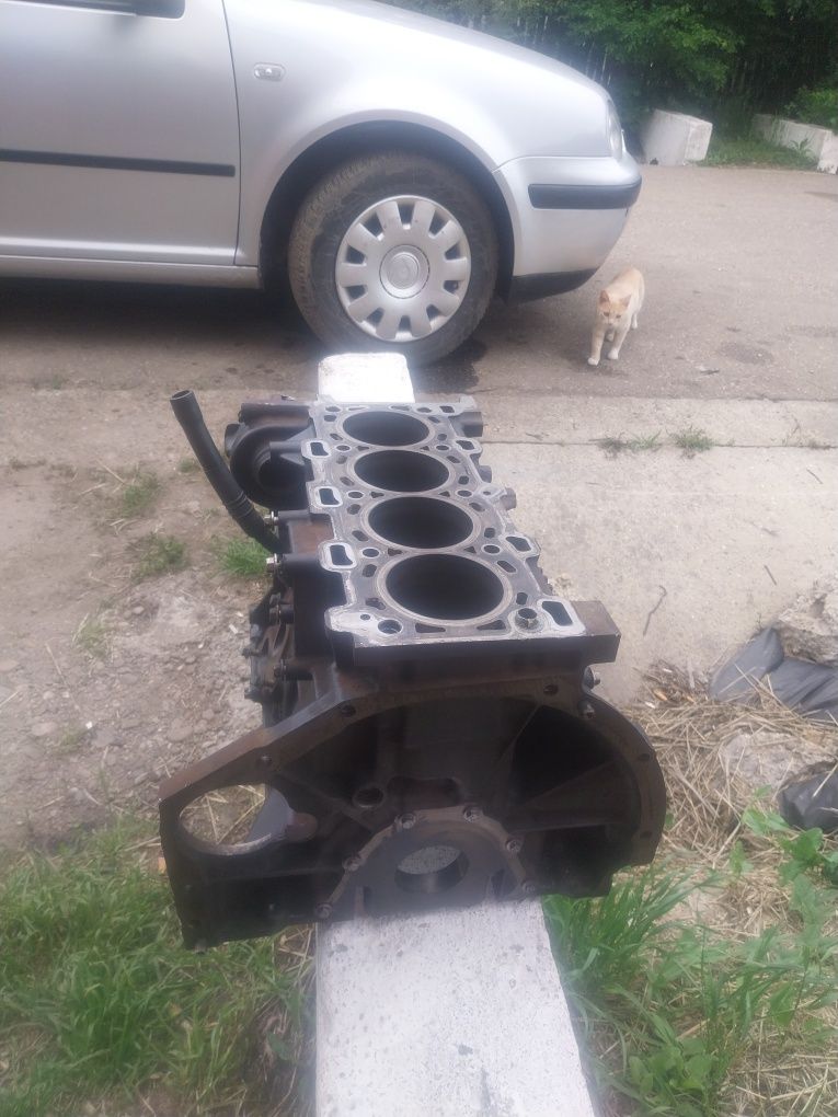 Bloc motor renault /nissan 2.0dci m9r 150 cp