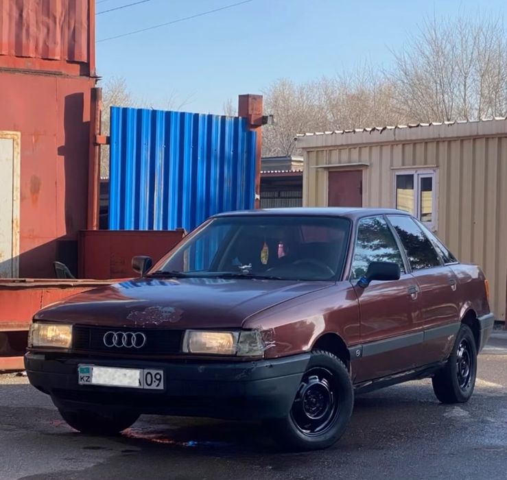 Продам Audi 80 1.8моно
