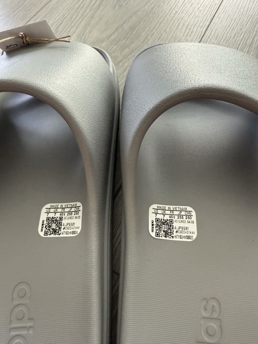 Papuci Adidas Adilette Lumia marime 40 1/2