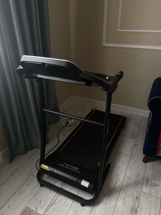 Беговая дорожка genau x30