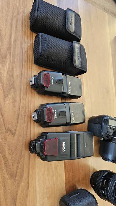 Vand aparate foto Canon 5d si 6d