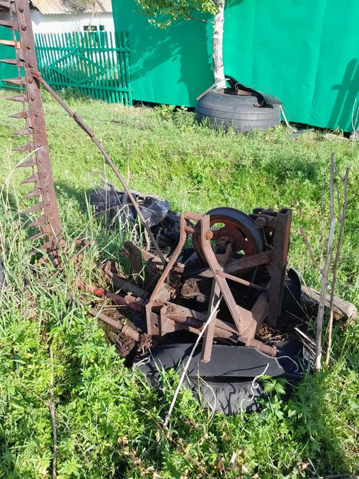 Продам сенокосилку