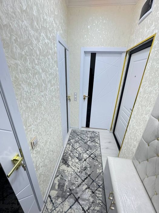 Продаётся квартира Чиланзар 8 Евроремонт 1в2/2/4 Чиланзар РОВД