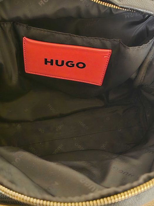 Hugo оригинална дамска раница