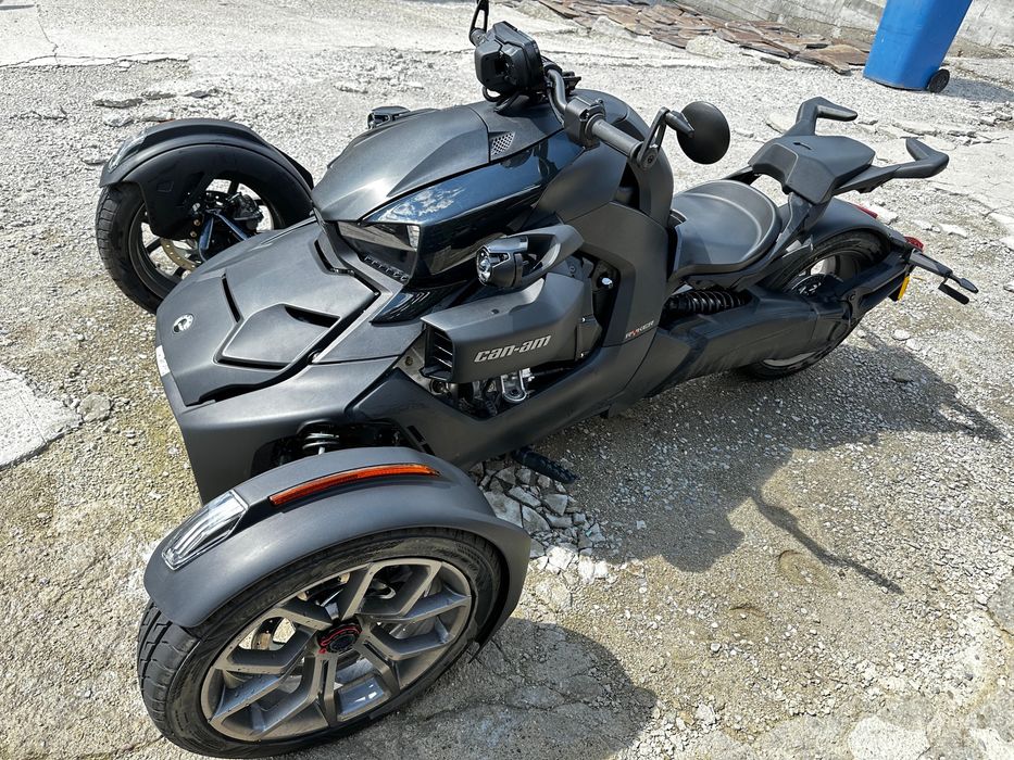 Can-Am Ryker 900 STD