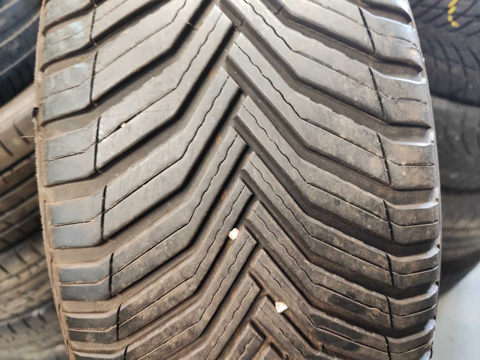 4бр.зимни гуми 235/55/18 Michelin