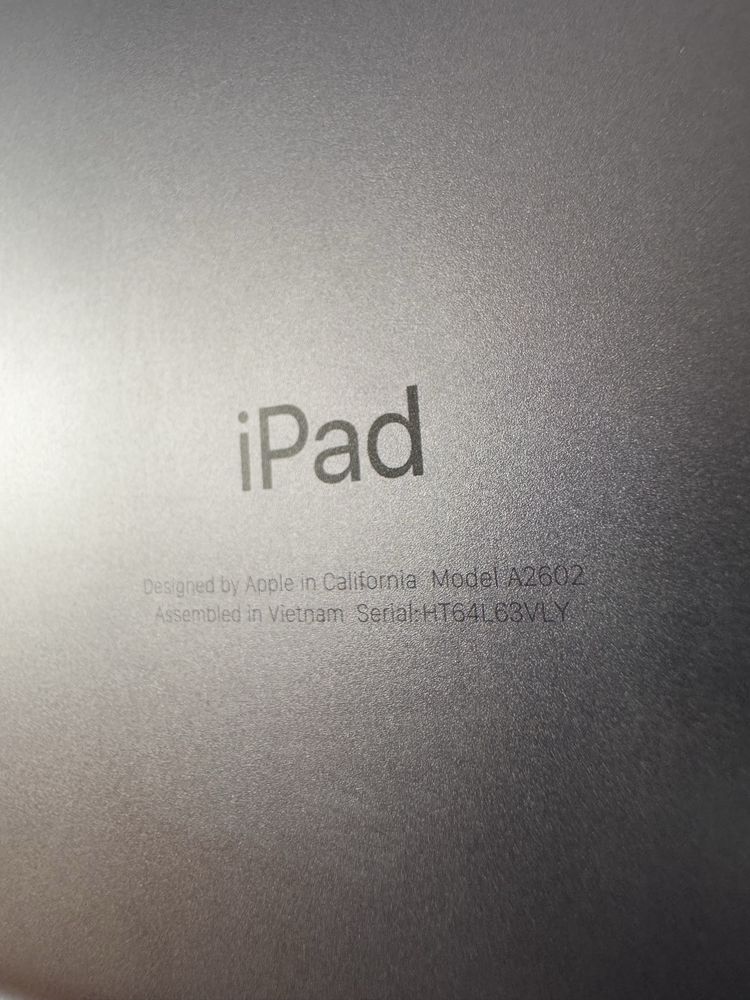 Заключен IPAD 9th gen 64GB SPACE GRAY , ipad A2602