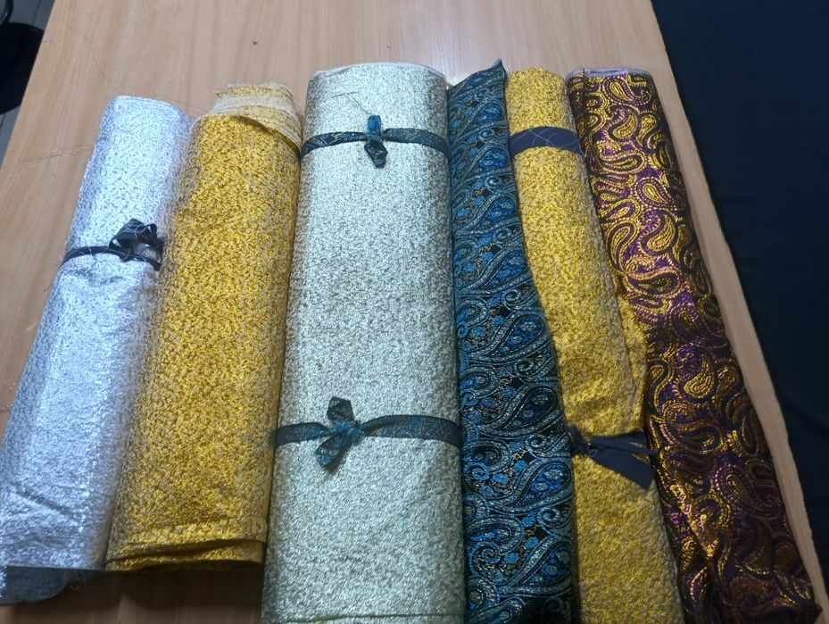 Продаем остатки разных тканей
