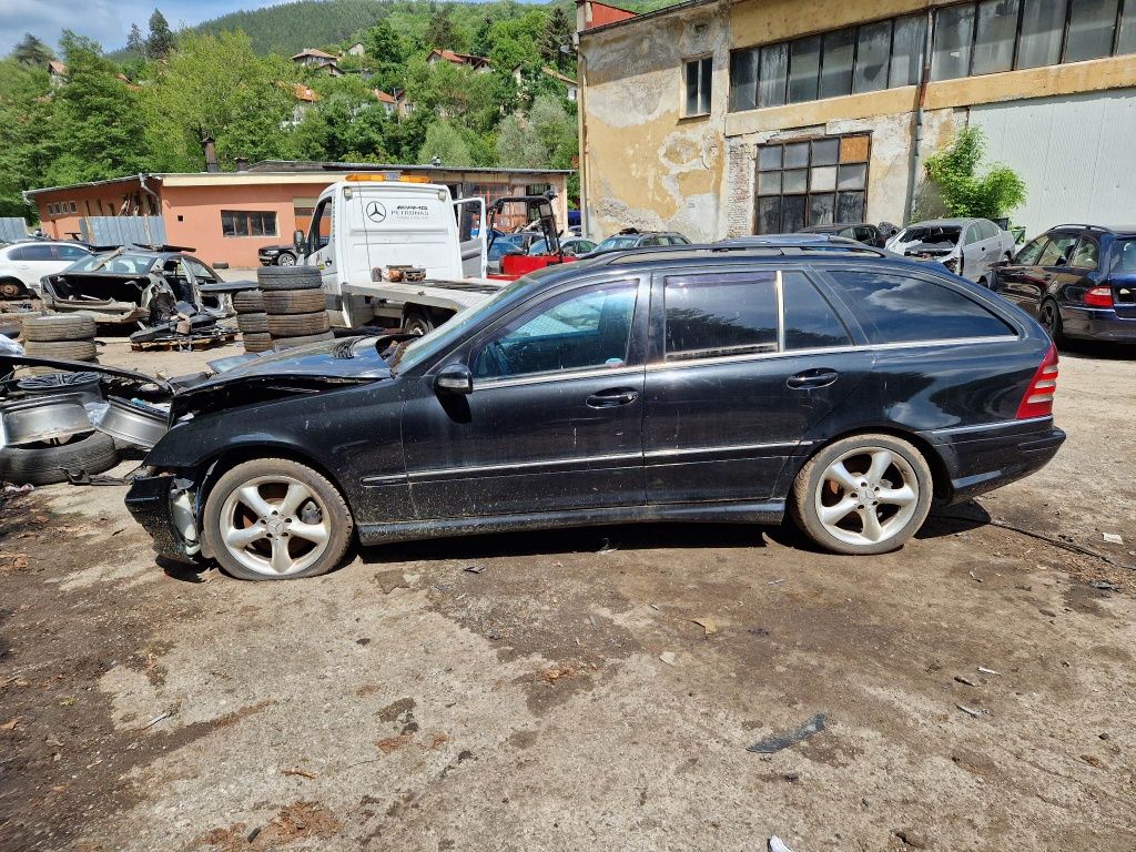 Mercedes W203 C270CDI 170кс AMG пакет ксенон навигация НА ЧАСТИ!