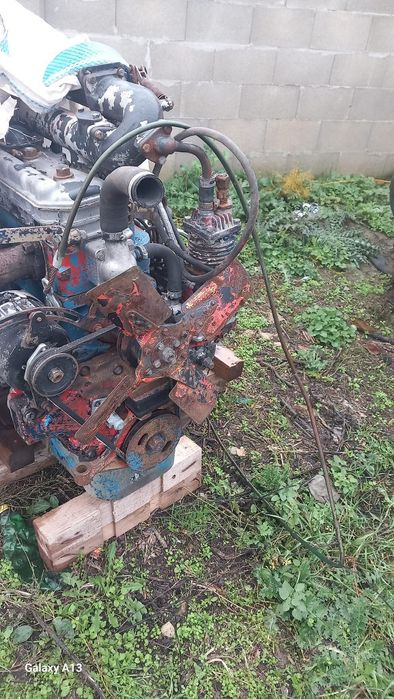 Двигател за Болгар ТК-80, бака за масло за Юмз ,гребло за болгар