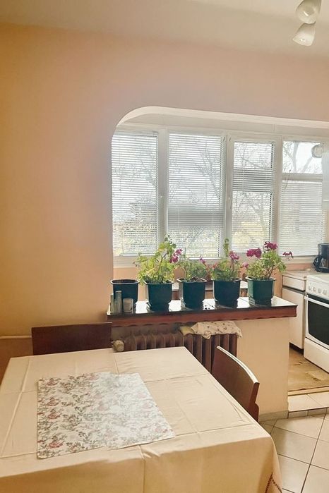 Продава се Тристаен апартамент в София, Връбница 1 - 80 кв.м за 2375 €/кв.м - Снимка #1