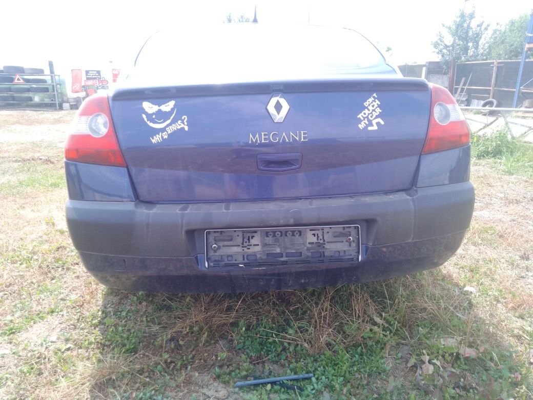 Dezmembrez Renault Megane Berlină  2 1.6 16V