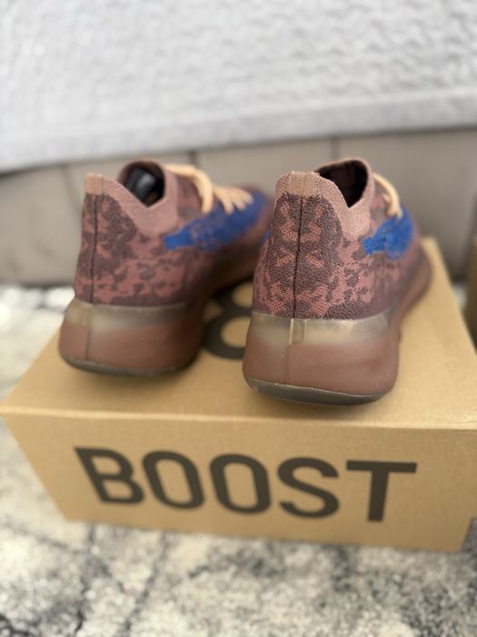 Adidas yeezy 350 380 42.5