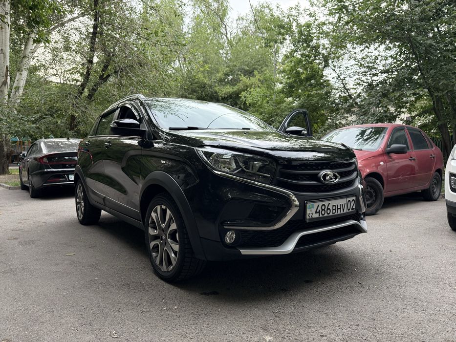 лада xray cross 2020