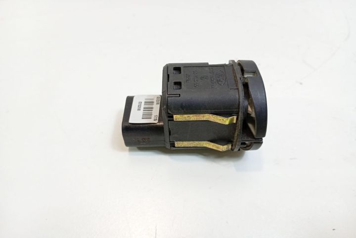 Buton  Geamuri 6S6T14529AA Ford Fiesta a 5-a generatie seria