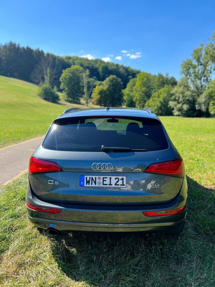 Audi Q5 2.0 tdi quattro pachet s-line