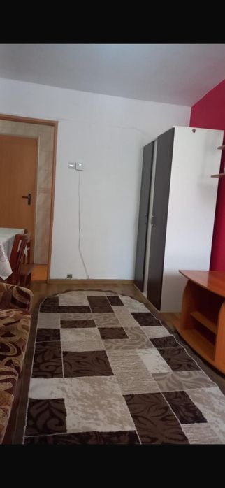 Apartament de închiriat
