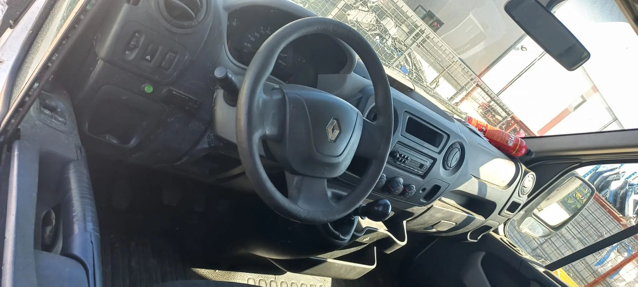 Dezmembram Renault Master III 2.3 DCI M9T 680