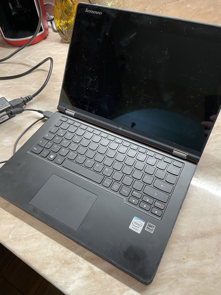 Таблет Lenovo Yoga 2 11