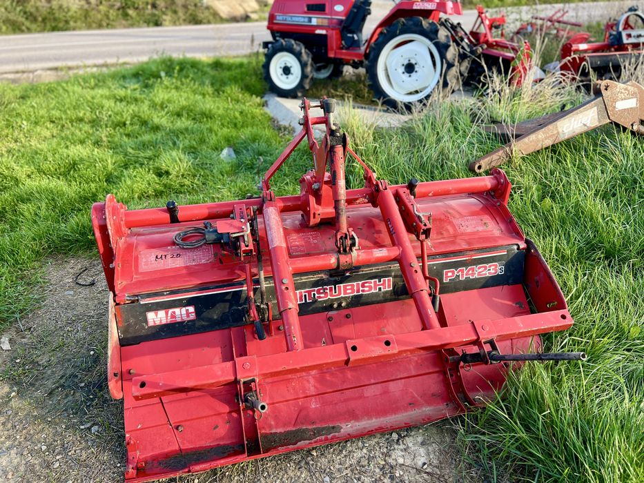 Tractor,tractoras Mitsubishi MT20,reductor,4x4,cilindru