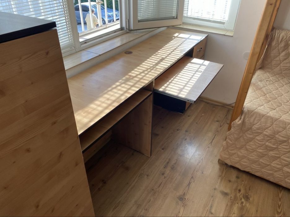 Скрин с бюра Обзавеждане