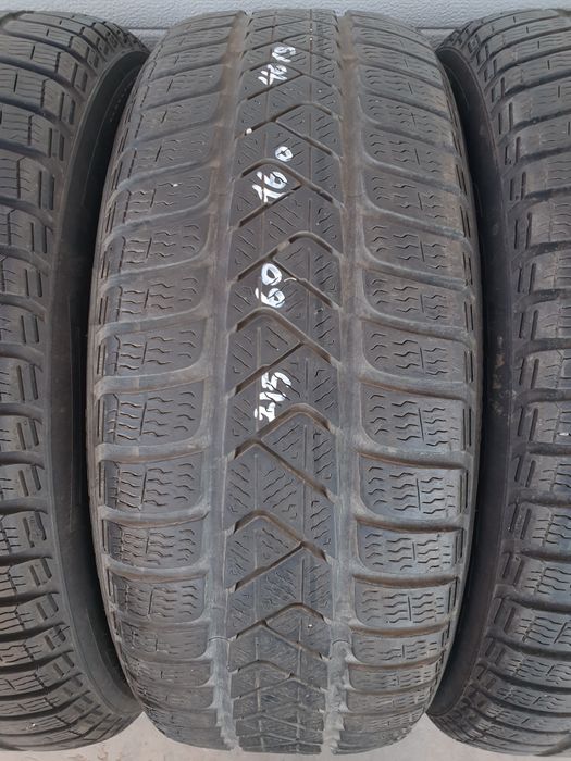 Зимни гуми 4 броя PIRELLI SottoZero3 215 60 R16 дот 4619
