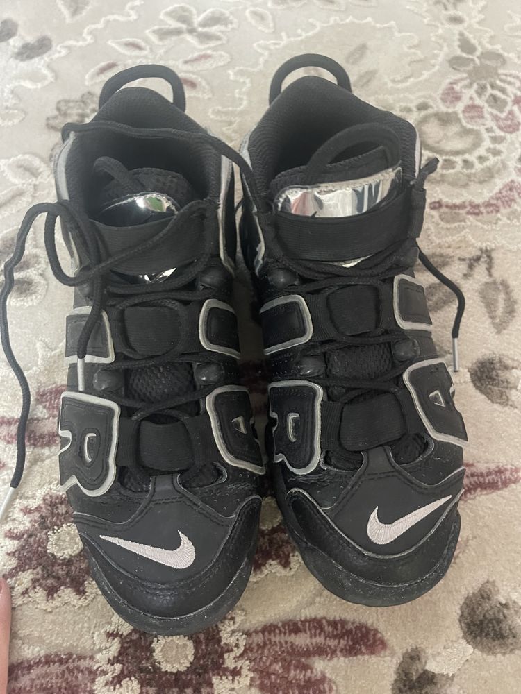 Adidași jordan Nike