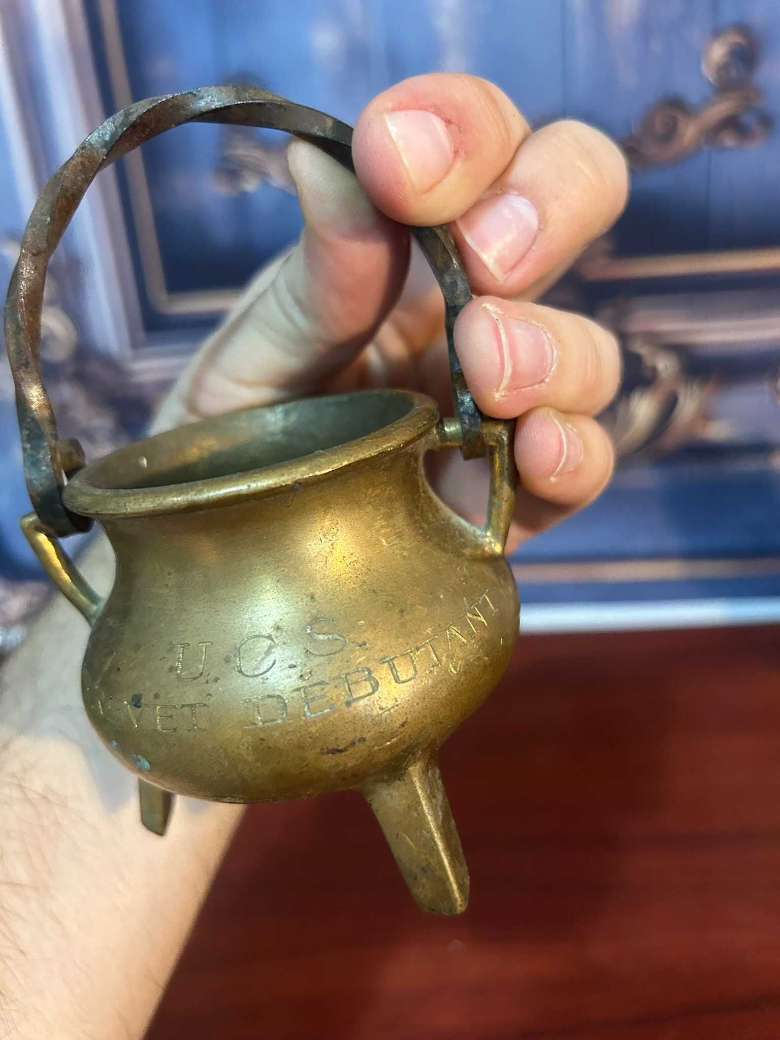 DN644 Caldarusa 400g mica 7cm h si 8 cm diametru deosebita