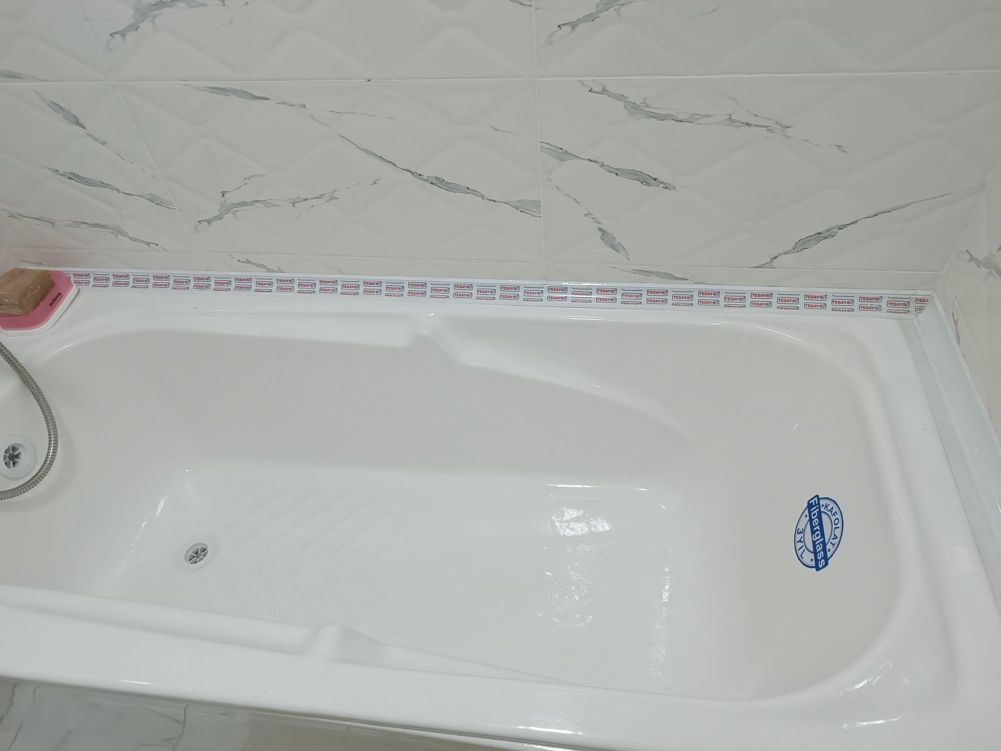 Продается 1/4/4 в Ангрене