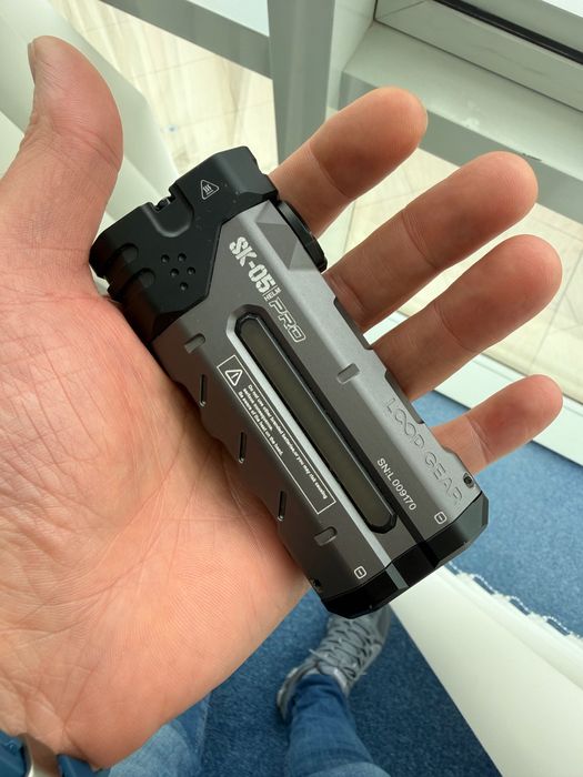 LED фенер с универсални функции EDC LOOP GEAR SK-05pro