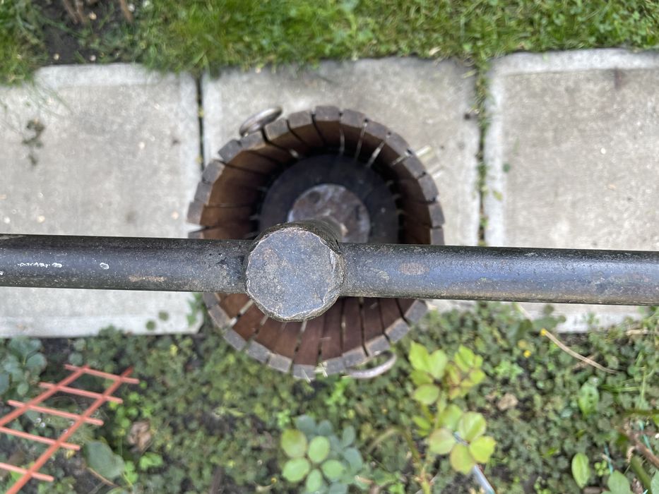 Teasc mic pentru presat struguri