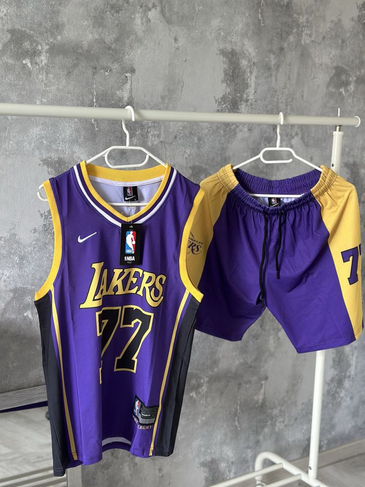 Compleu Lakers Nike Jordan NBA