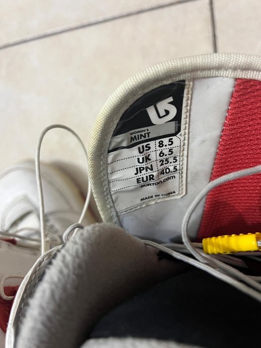 Boots Burton, 40,5 (8.5), womans mint