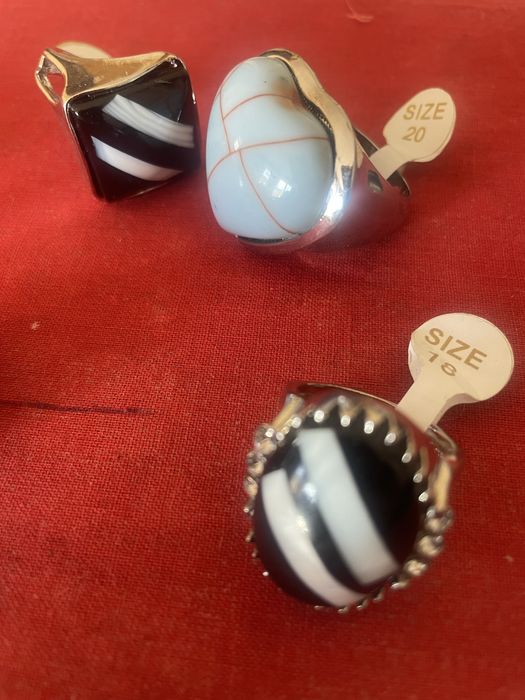 Inele interesante din metal electroplacat