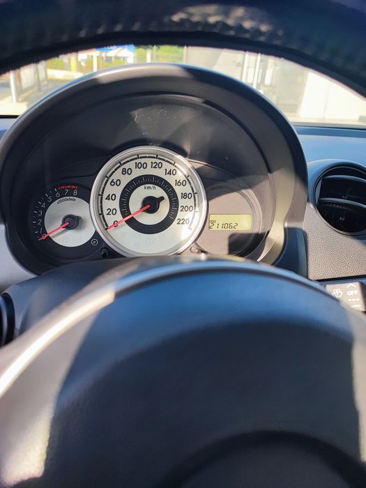 Mazda 2 2008 benzina