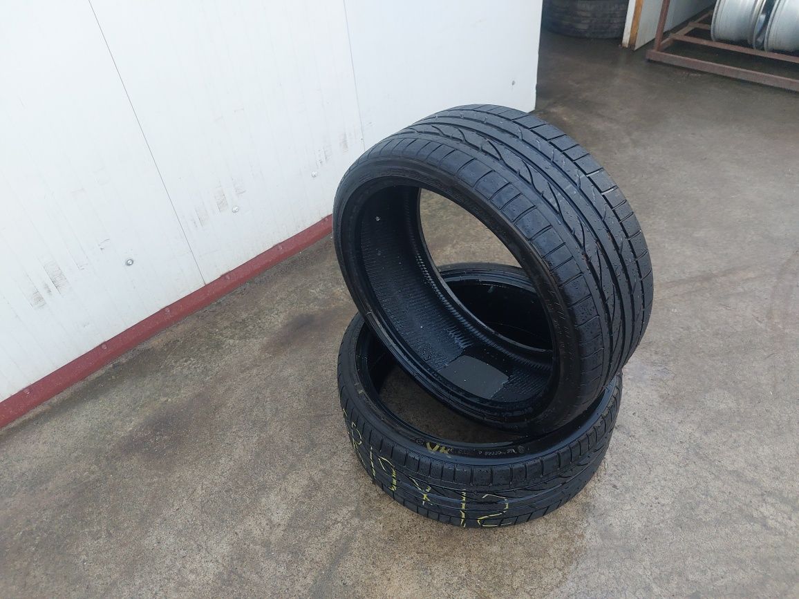 125 lei bucata! Doua anvelope de VARA 235 35 19 Bridgestone