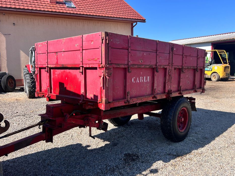 Remorca basculabila de 5,7 t CRLU