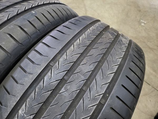 285/40/20//255/45/20 Continental