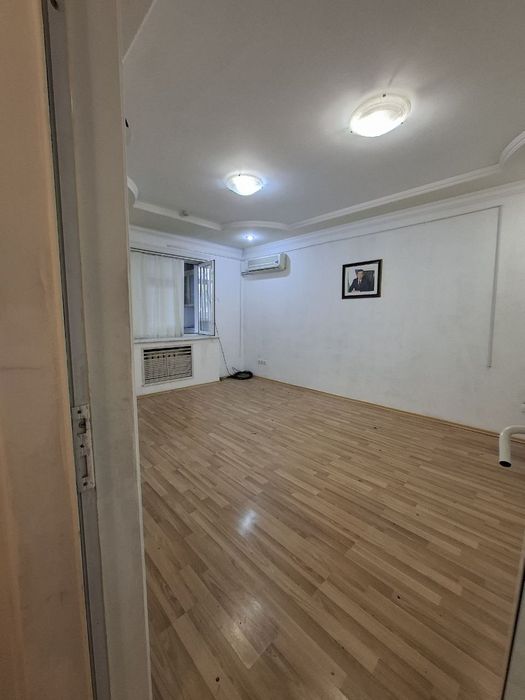 Под офис 108м² 5 кабинетов вход со двора