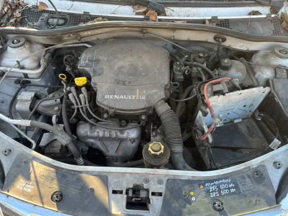 Dacia Sandero 1.4i със заводска газ 2010