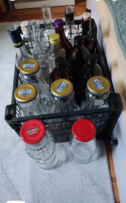 sticle+ borcane/ curate, spălate.