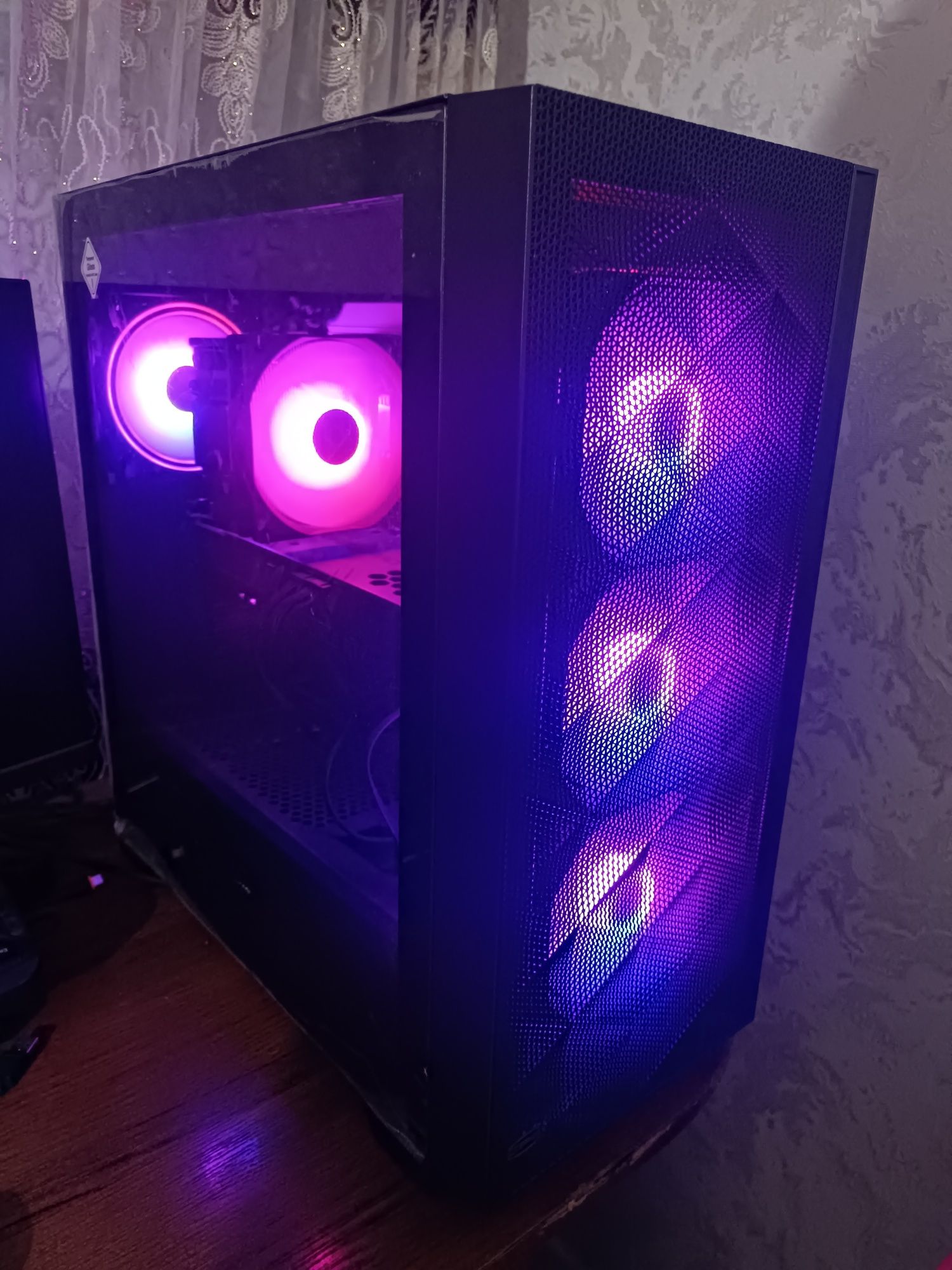 Продаю игровой системный блок на базе rtx3080/i512400f