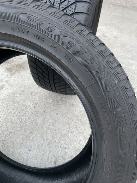 225/50/17 -2бр. Всесезонни гуми GoodYear 4season/dot2022