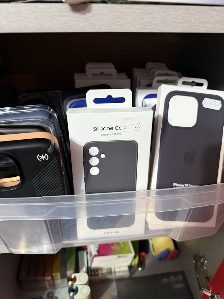 Прадавам кейсове за Iphone, Samsung